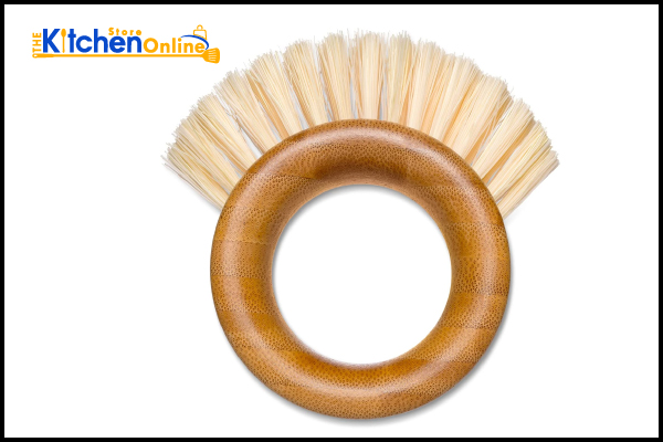 4. Full Circle the Ring Cleaning Brush